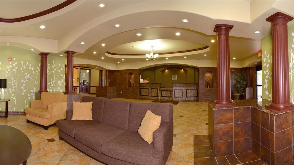 Surestay Plus Hotel By Best Western Near Seaworld San Antonio Exterior photo