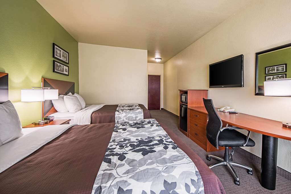 Surestay Plus Hotel By Best Western Near Seaworld San Antonio Room photo