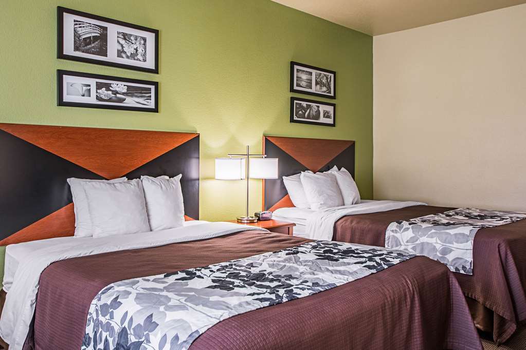 Surestay Plus Hotel By Best Western Near Seaworld San Antonio Room photo